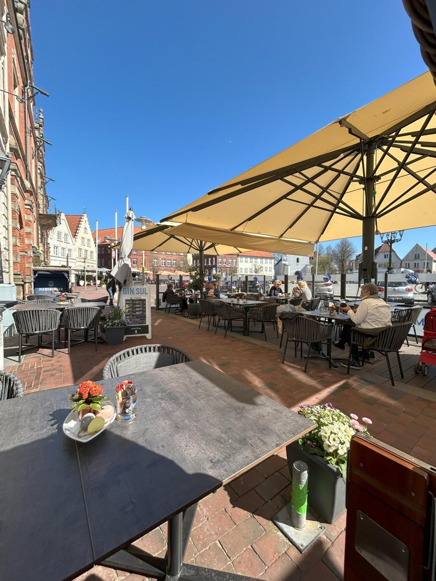 Hotel & Restaurant Christian IV Glückstadt Bagian luar foto